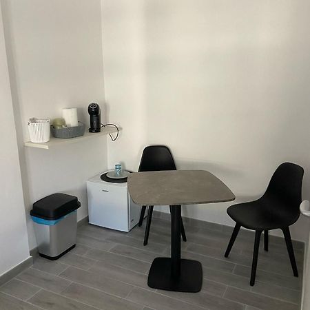 Pm 29 Guest House Alghero Buitenkant foto