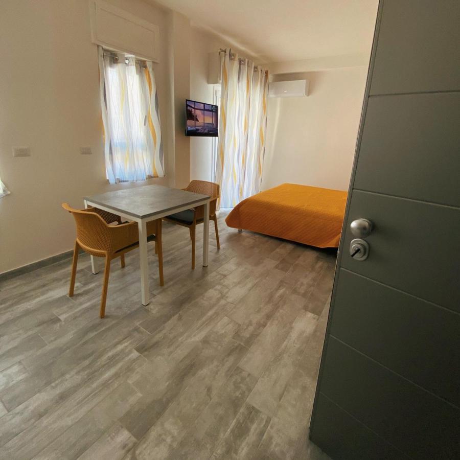 Pm 29 Guest House Alghero Buitenkant foto